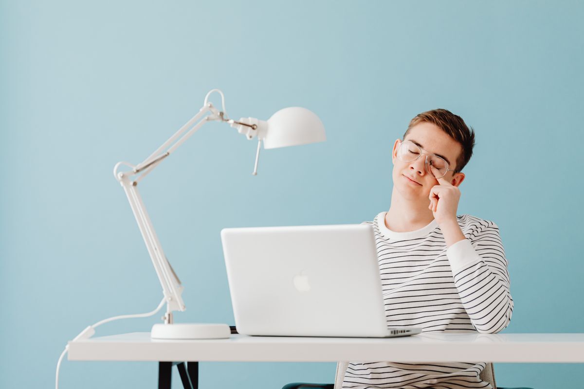 Back to the Desk: Undoing Summer's Posture Damage Before Fall Back to the Desk: Undoing Summer's Posture Damage Before Fall