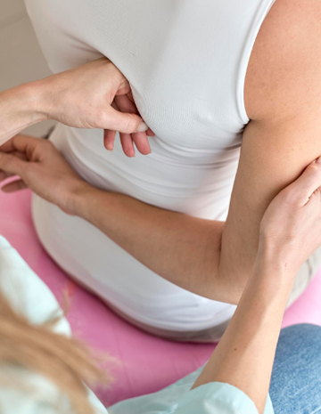 Prenatal &
Postpartum
Chiropractic
